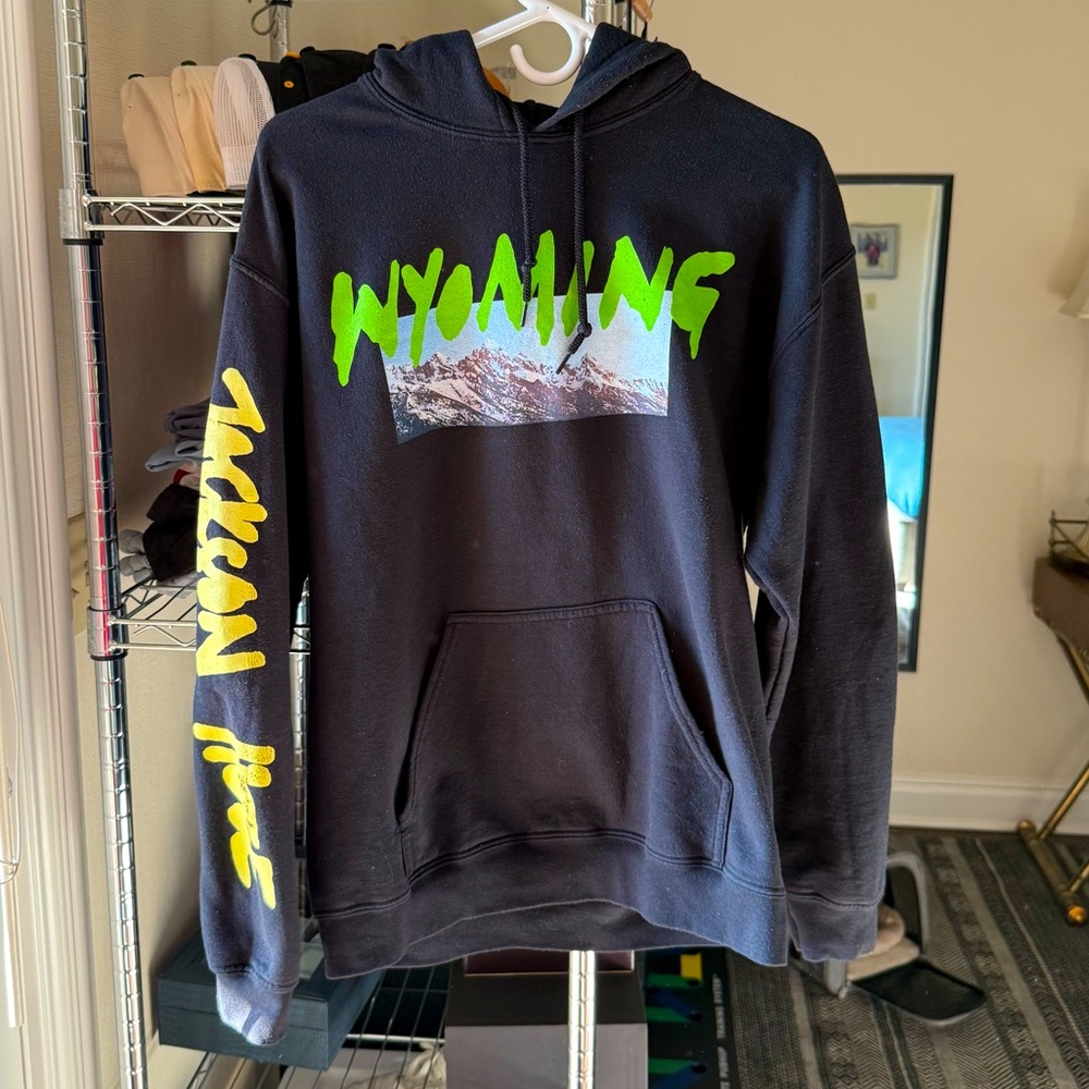 Wyoming Kanye Sweatshirt 

Medium